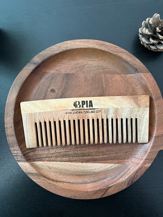 Neemwood Comb